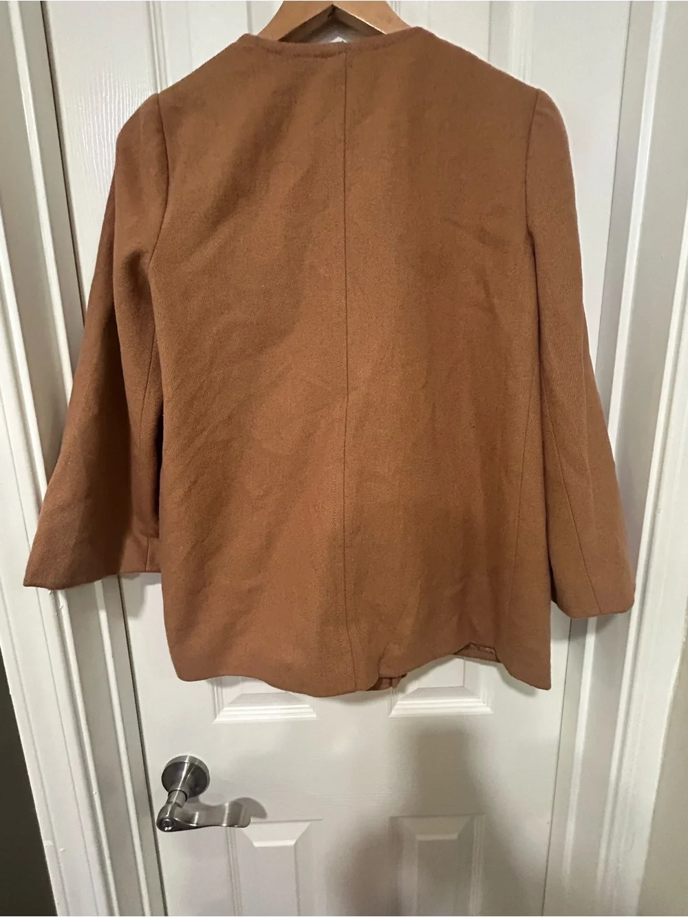 GUESS Camel Buckle Toggle Coat Jacket Small Wool Blend Preppy Quiet Luxury Chic